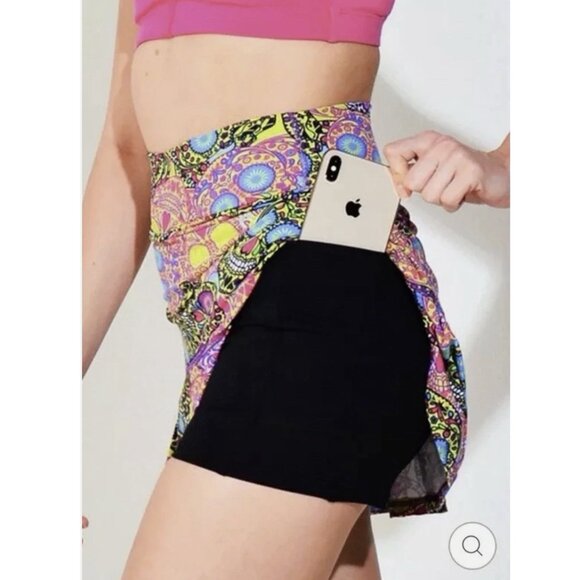 Dona Jo Womens Skort Size 1 Small Skull Skirt Leg Pockets Floral St… - Picture 1 of 10